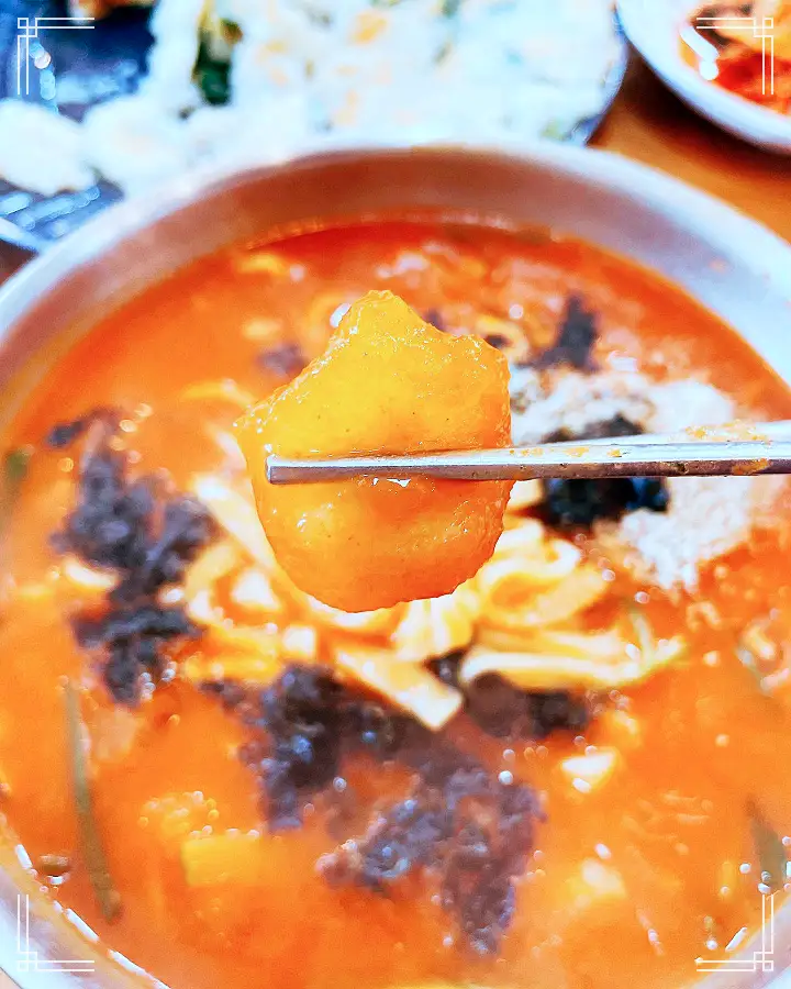 6시내고향 강릉 주문진 감자 옹심이 직접 갈아 만든 감자 100% 옹심이 얼큰한 장옹심이 장옹심이칼국수 장칼국수 맛집 오늘 방송 추천