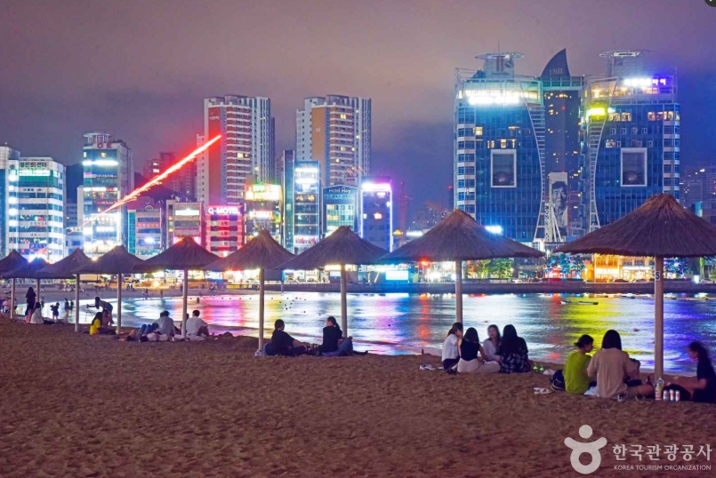 (부산) 광안리해수욕장.