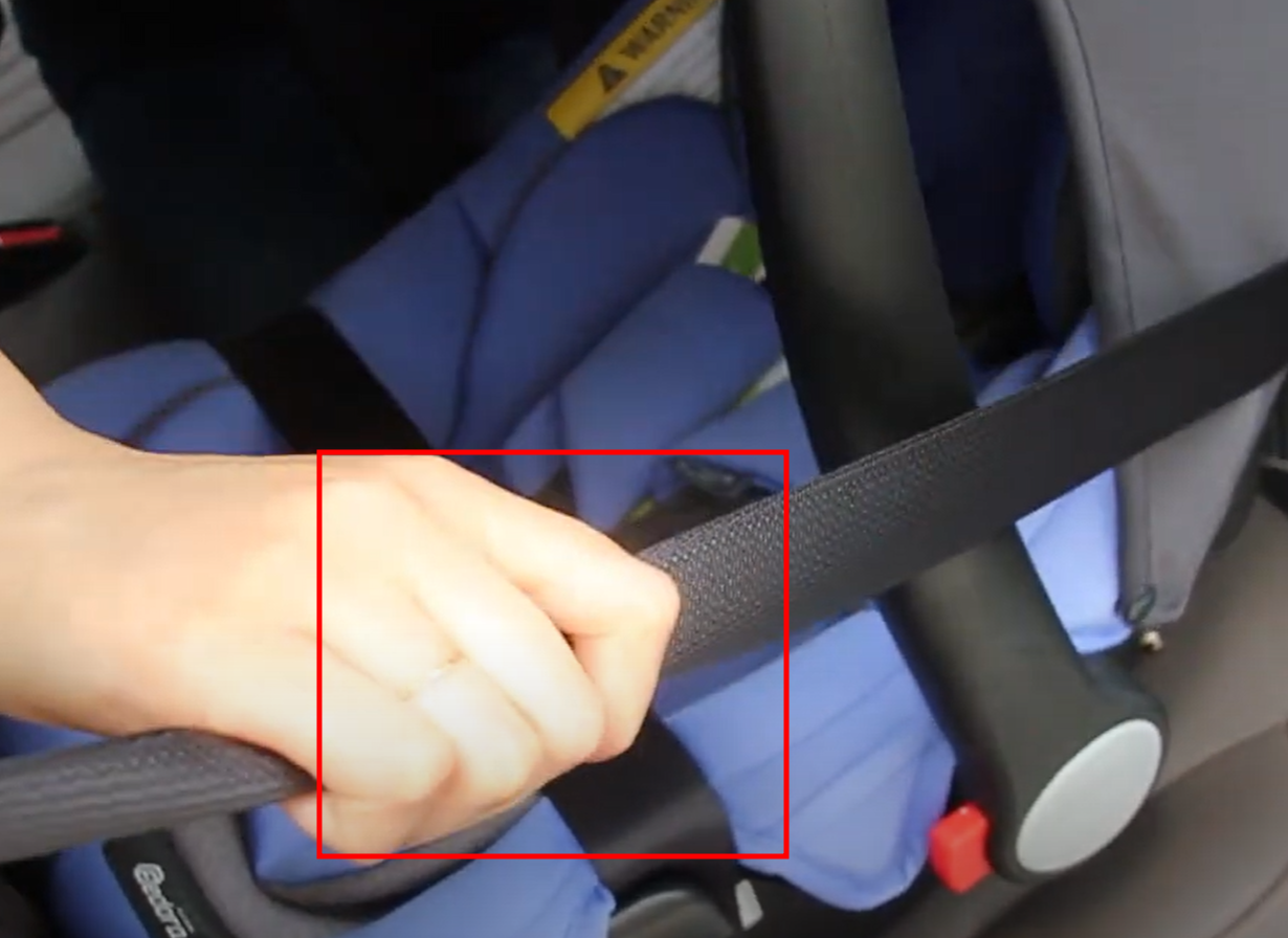 안전벨트-고정-확인