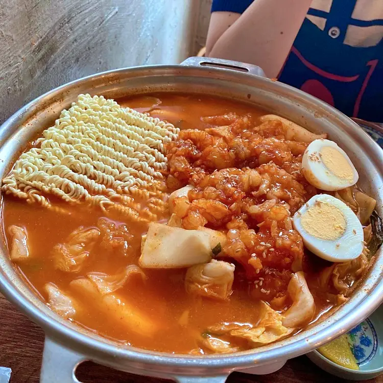 줄서는식당 전국 택배 밀키트 주문 가능 모듬튀김 마약주멉밥 한우대창 우삼겹 토핑 반반 즉석 떡볶이 맛있는 가정식 떡볶이집 송파나루역 송리단길 맛집 소개