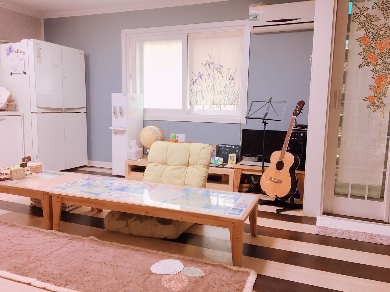 하고게스트하우스의 여행자 거실