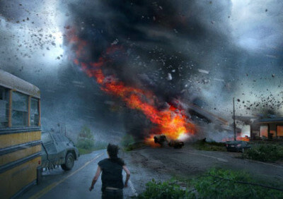 영화 인 투더 스톰 토네이도를 피해 도망다니는 사람들의모습