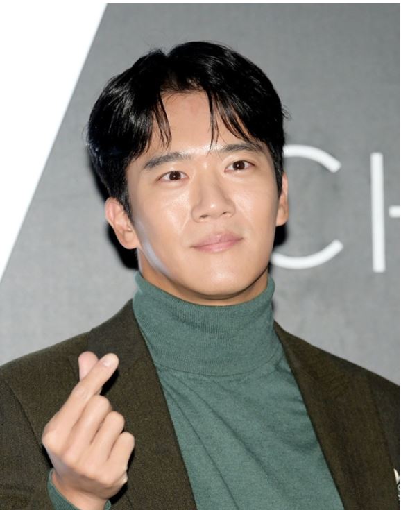하석진 나이