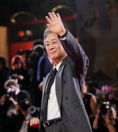 서울 출신 영화감독 박찬욱│칸 영화제 수상 이력과 최신작 기대