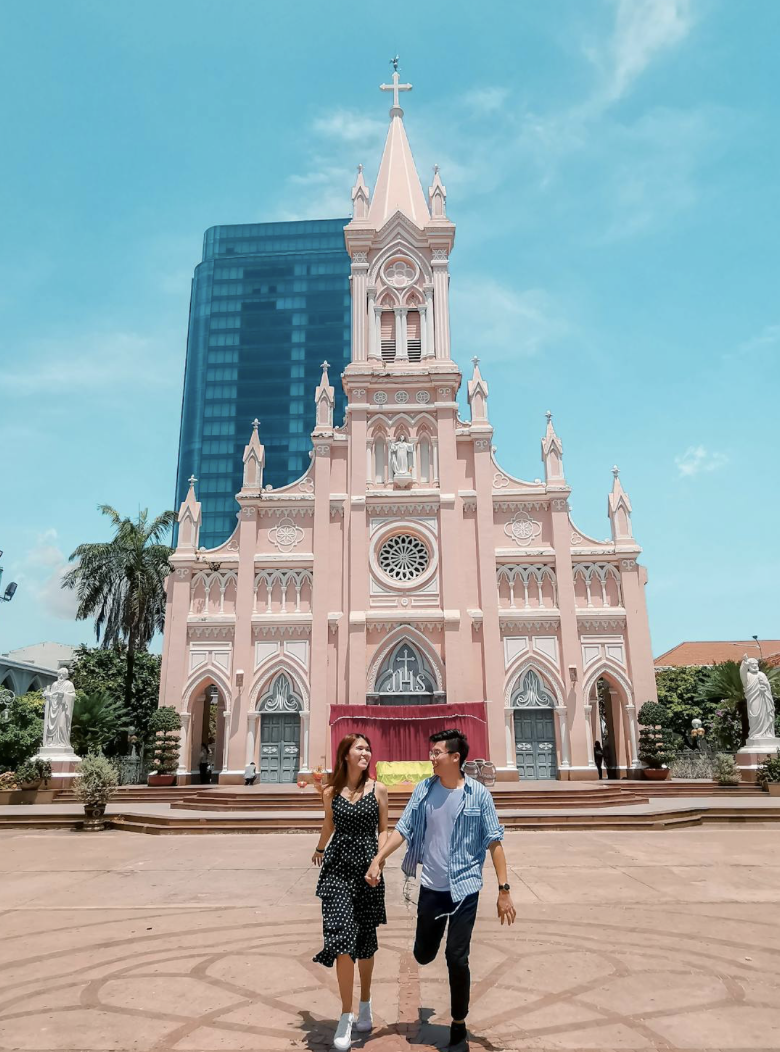 다낭 핑크성당