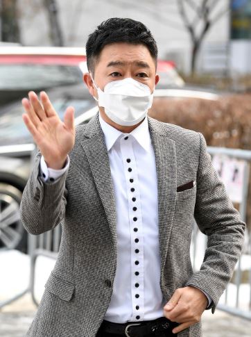 가수 진시몬