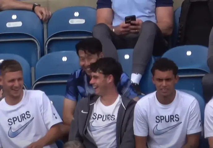 토트넘-경기-교체-벤치-손흥민-아치-그레이