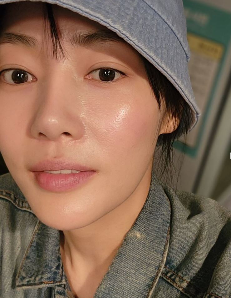 배우 윤아정