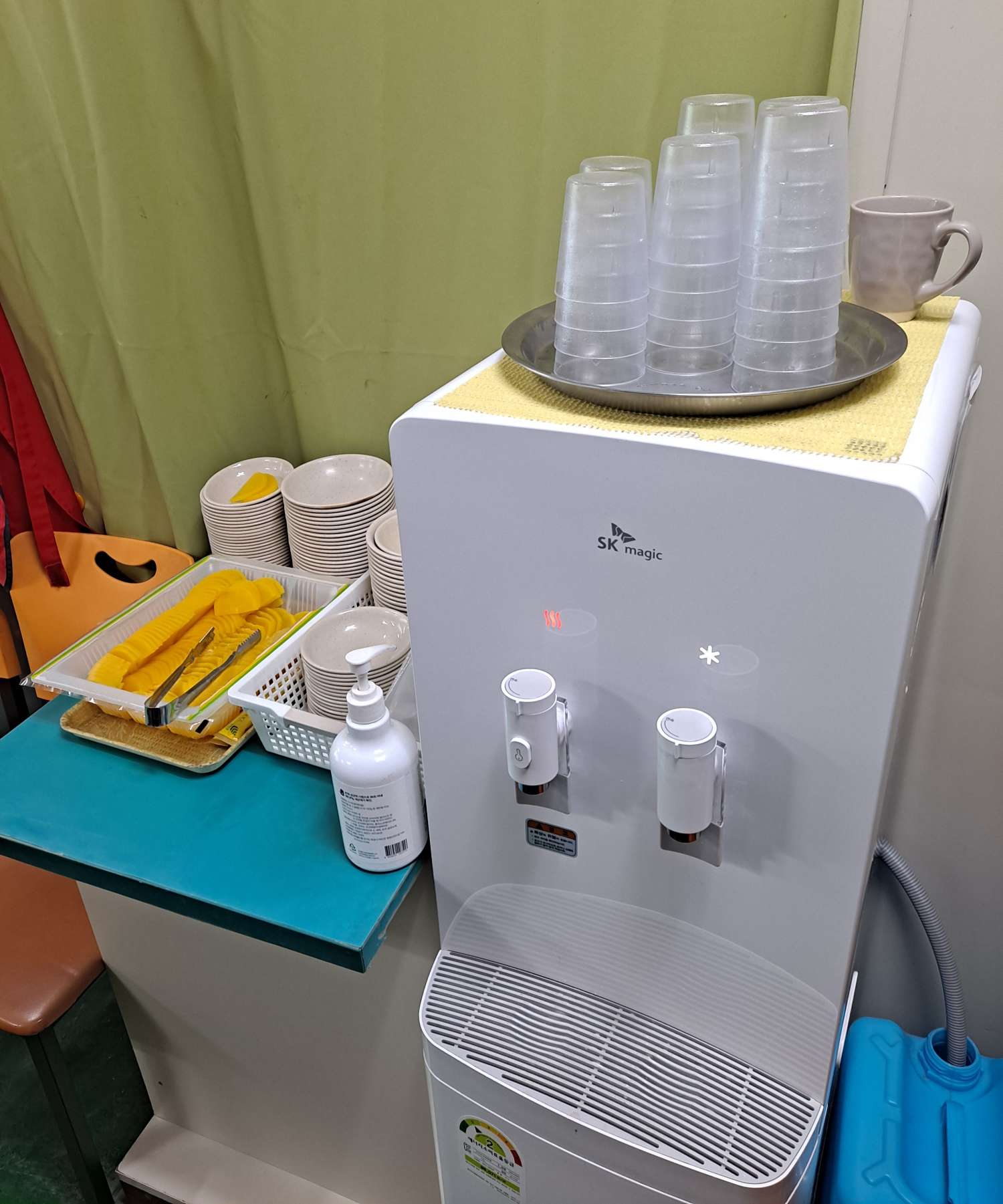 정수기와 단무지