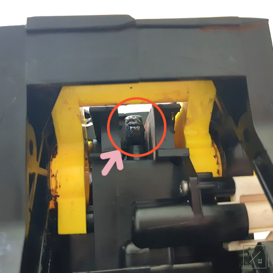 커피머신 피스톤 부분 확대 이미지 입니다,