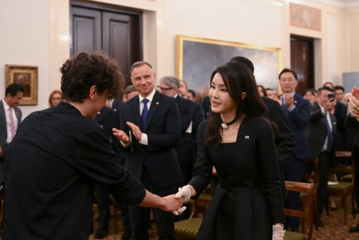 김건희 명품쇼핑 의혹과 비판 