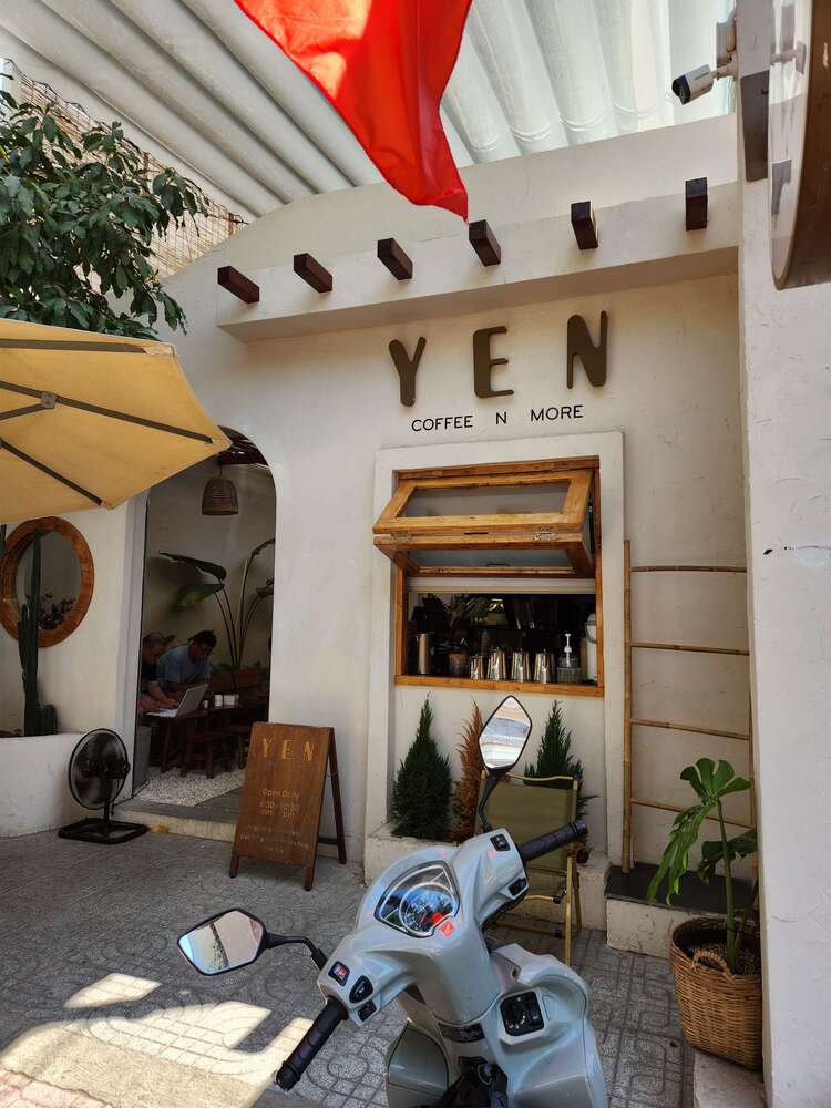 YEN Coffee n more 카페