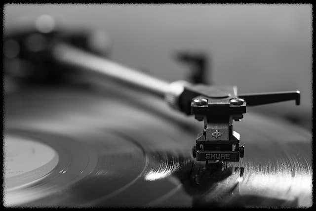 사운드 힐링(Sound Healing)의 역사와 과학적 근거 &ndash; 치유 음향의 비밀