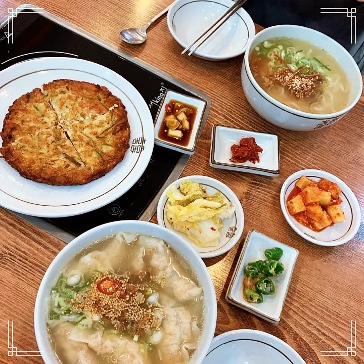 백반기행 김용림 편 이북식 손만두 전골 만둣국 평양식 만두전골 김포 맛집 소개