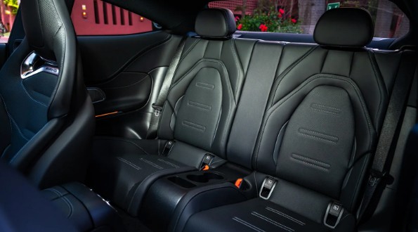 2024 메르세데스-AMG CLE 53 퍼스트 드라이브 리뷰, 가격, 제원, 실내디자인