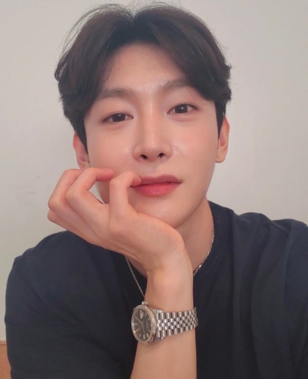 미스터 트롯3 김용빈 관련 사진 