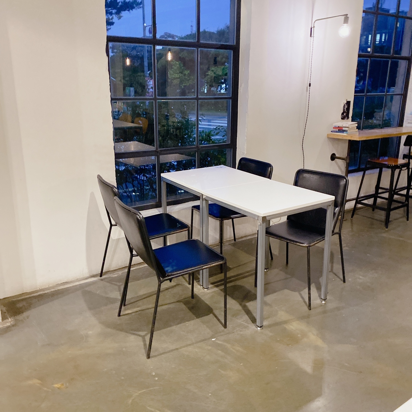 카페 어반르토아 제주 구남동 제주교육박물관 번 bun 맘카페 브런치카페