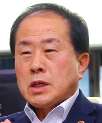 김용호 프로필 나이 고향 학력 경력 | 김용호 시의원 저출산 대책 쪼이고 댄스 논란 이유