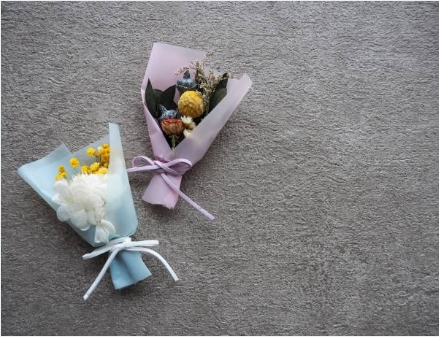 소소하지만 큰 선물 못지 않는 꽃 선물 사진