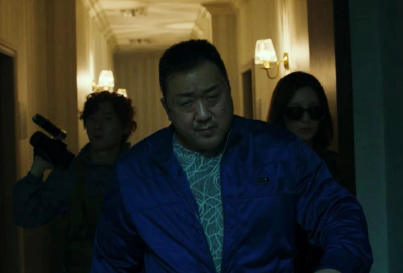 영화 <거룩한 밤: 데몬 헌터스> 리뷰 : 마동석의 오컬트 액션 추천작(+쿠키 영상)