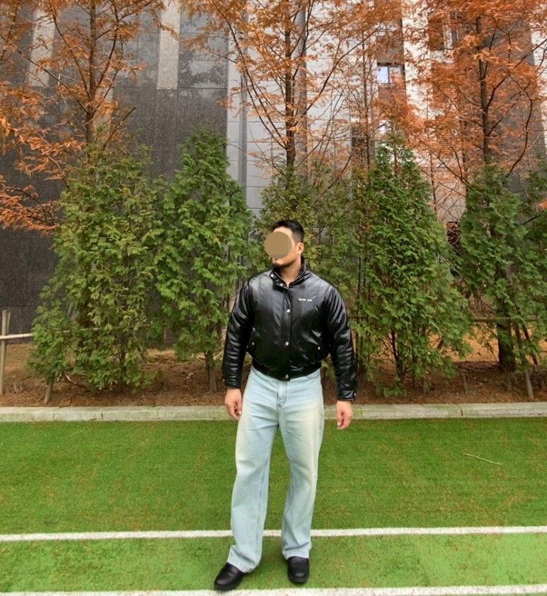 데일리룩('25. 11. 29.)마뗑킴 matinkim 하이그로시 패딩 점퍼 유광숏패딩 유광점퍼, 에러스익셉티드 연청 와이드 데님팬츠, 폴로 폴로랄프로렌 탈란 레더 남자 첼시부츠