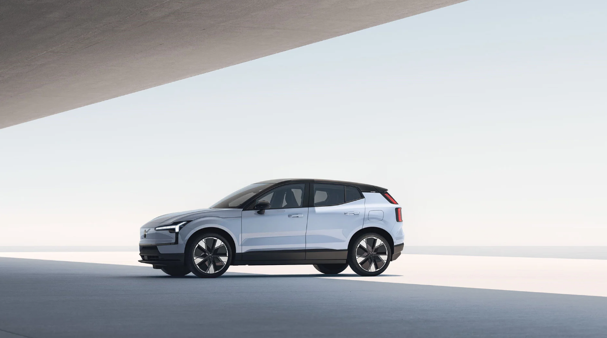 전기 승용차 사진