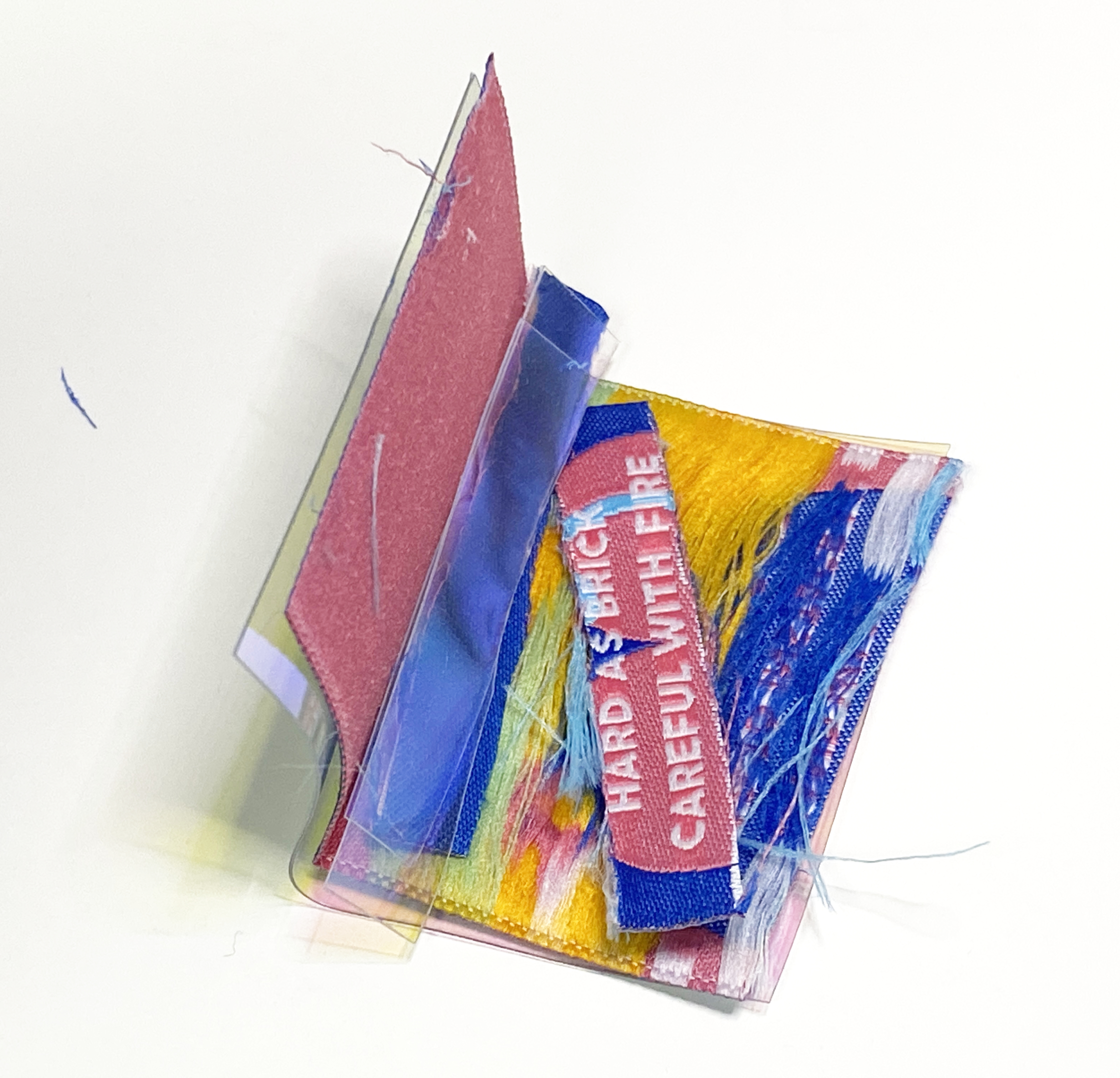 세컨드유니크네임 선케이스 크로스 태그