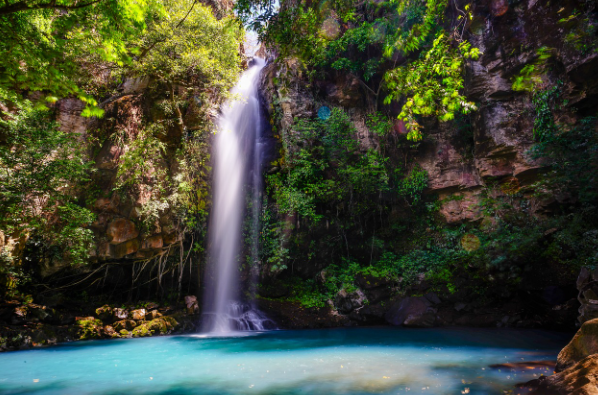 코스타리카 폭포 사진