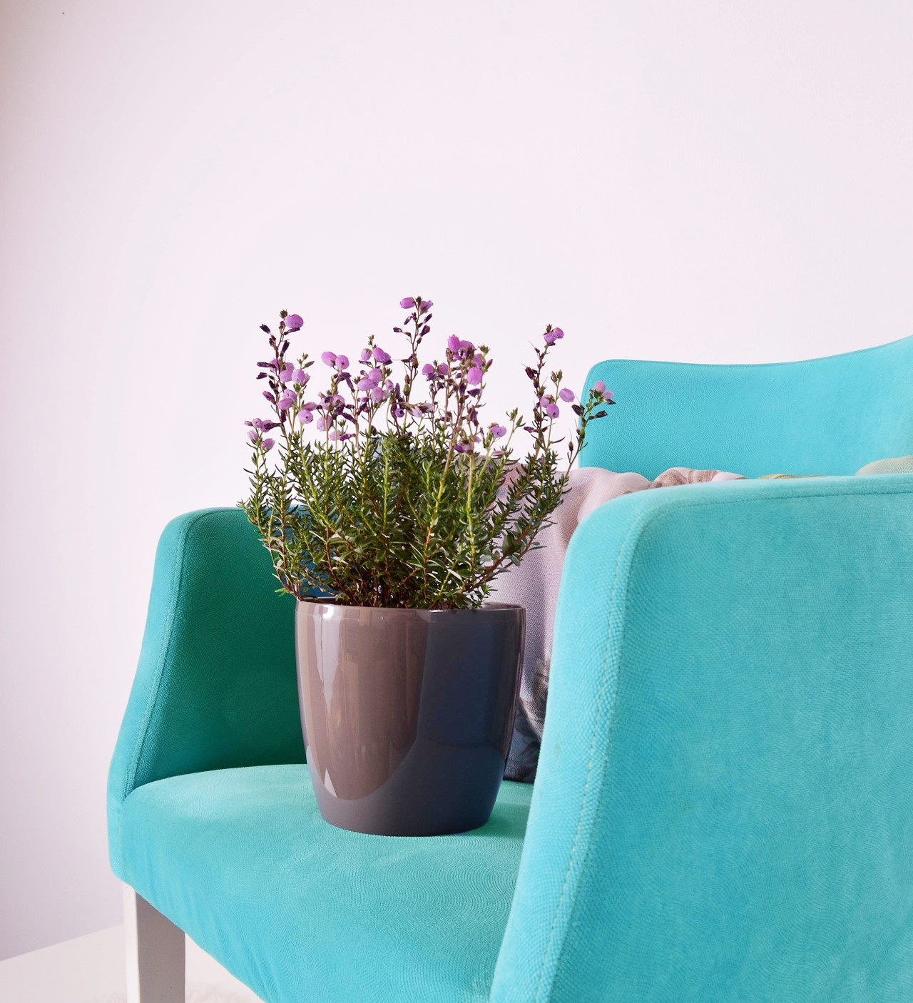 옷을 하나 더 입는 것보다 효과 큰 실내 체온 관리법 