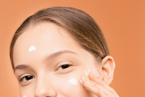 스킨케어 순서 첫번째, 클렌징