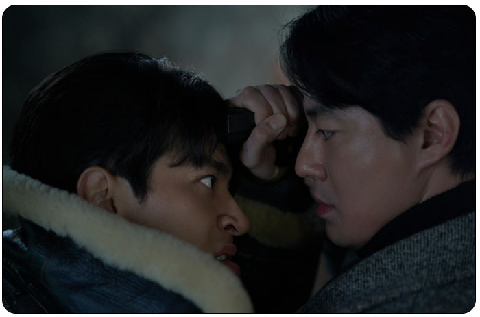 영화 < 휴민트 >