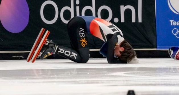 황대헌 선수 프로필 나이 고향 학력 경력 &amp;#124; 쇼트트랙 황대헌 충돌 팀킬 논란 이유