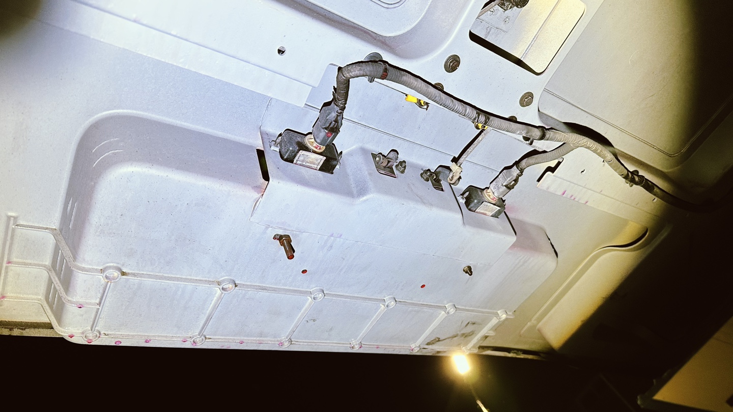 냉각수가 누수되다.