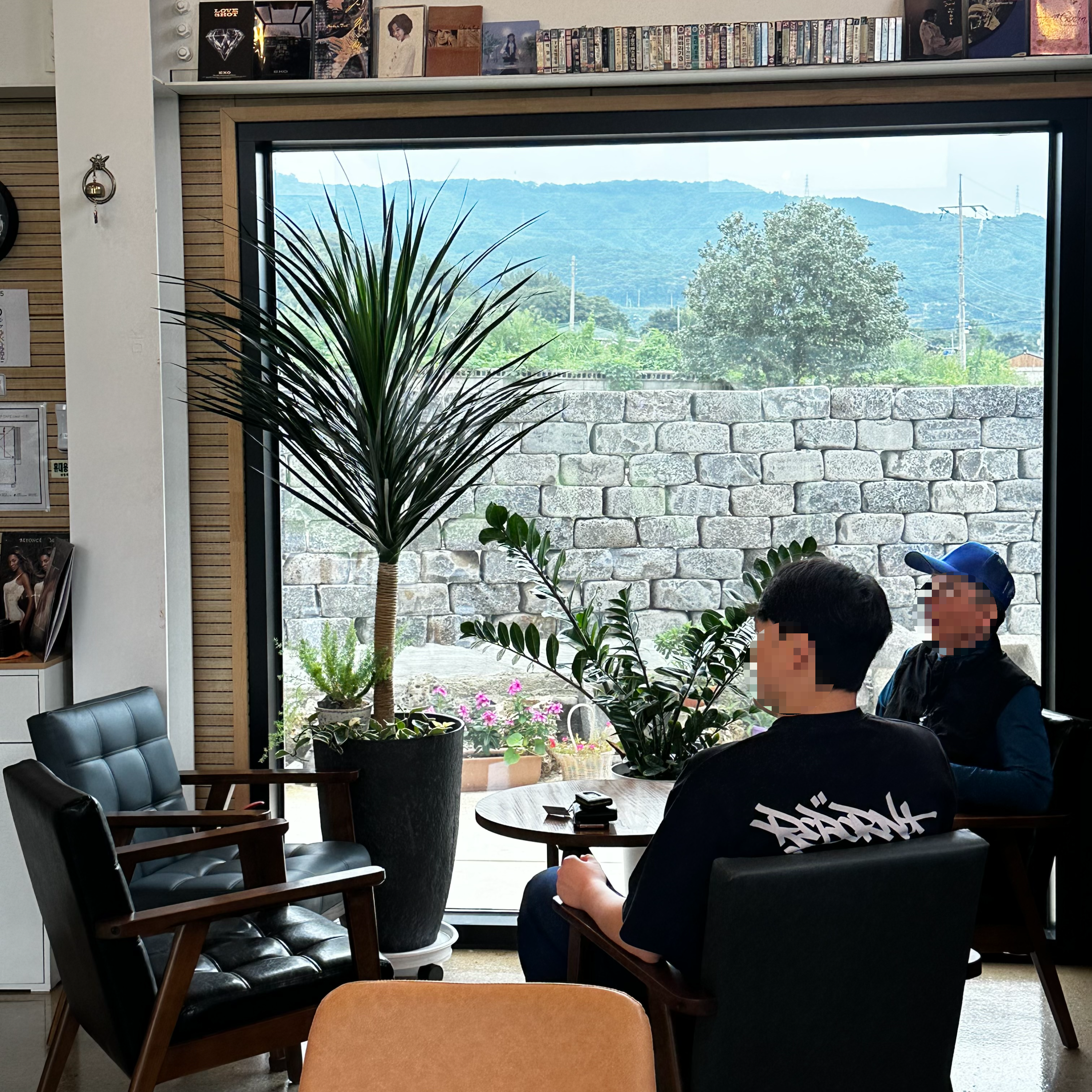 고창 엘피카페 까사 1층