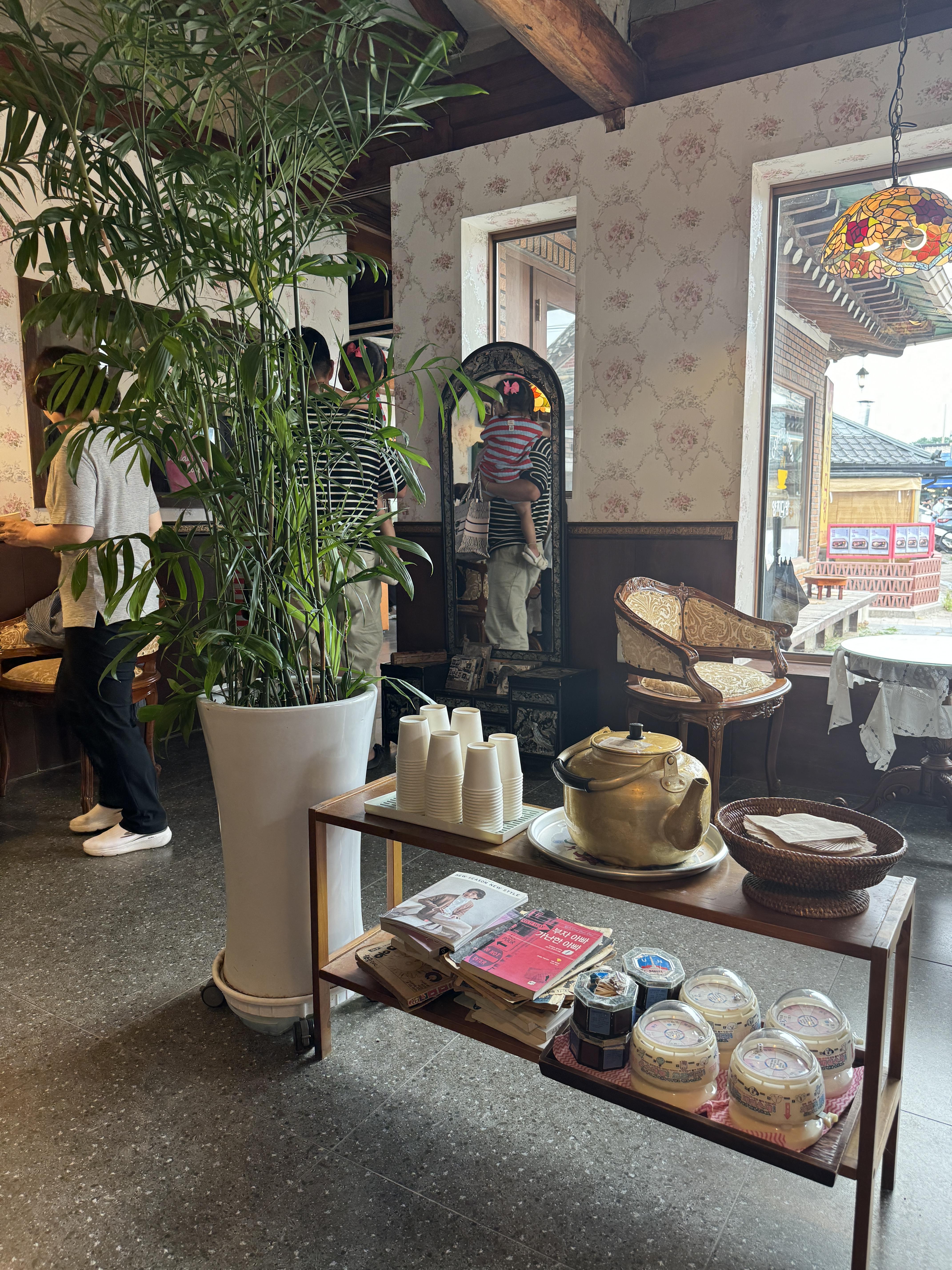 경주-카페-양지다방-셀프바