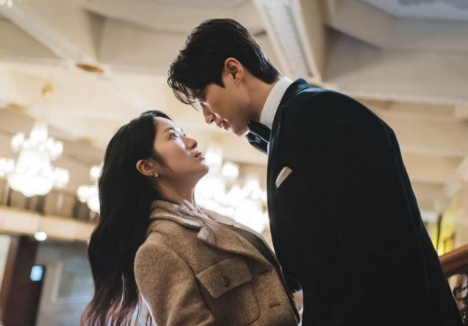 김혜윤