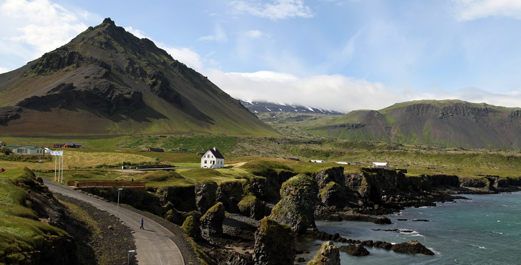 아이슬란드 레이캬네스반도 : 유명한 관광지 속 독특한 풍경과 자연