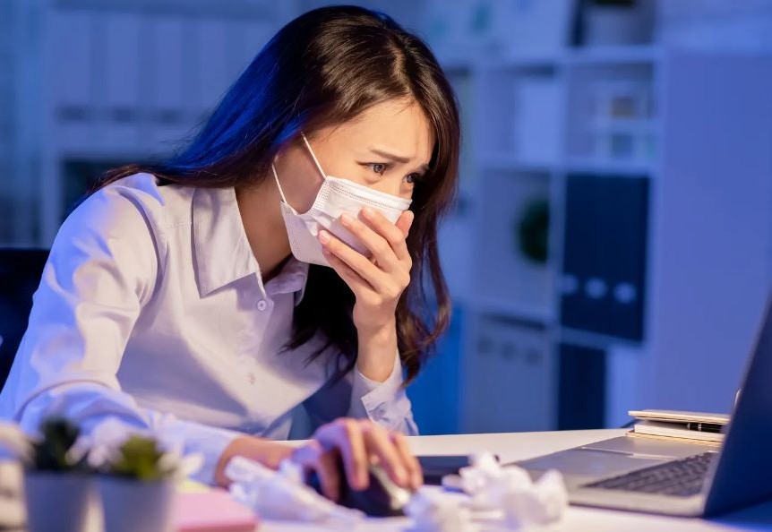 피곤한 직장 여성