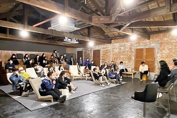 20대 관객이 좋아하는 독립영화감독