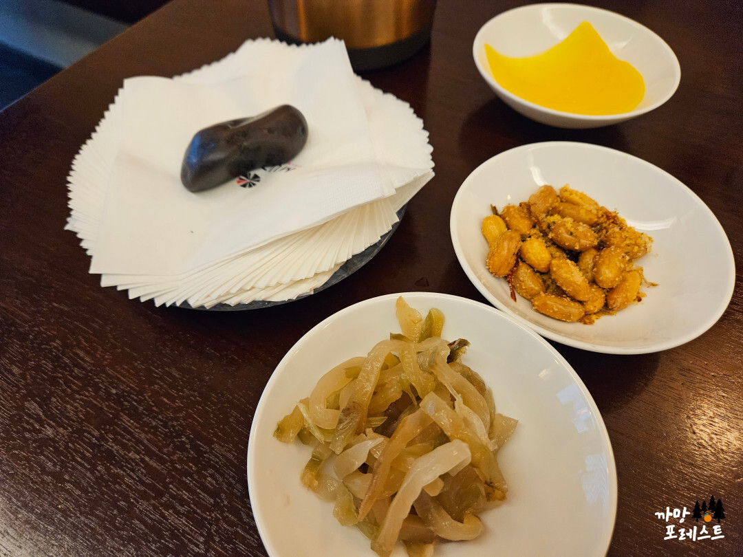 압구정 중식 무탄 본점 분위기