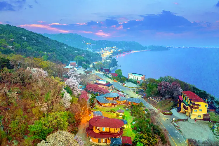 동원아 여행가자 장민호 정동원 강화도 동막해변 일출 일몰 오션뷰가 있는 황토 흙집 숙소 펜션 추천
