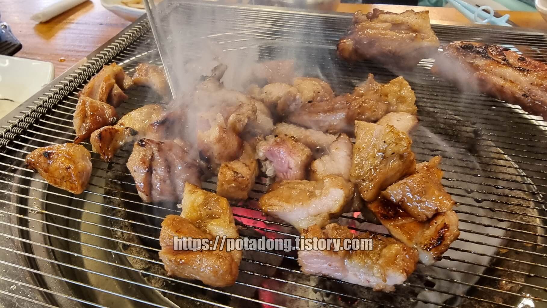 농부네수제갈비 수제돼지양념갈비