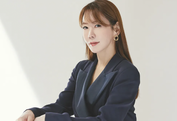 배우 김정은