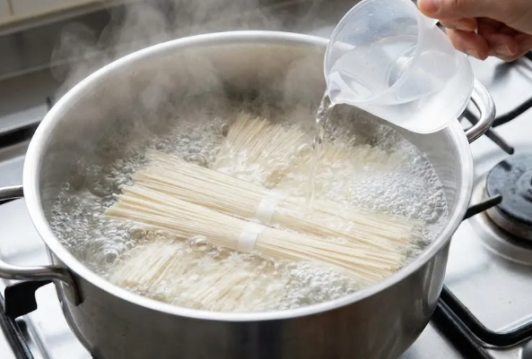 비빔국수 면삶기 방법