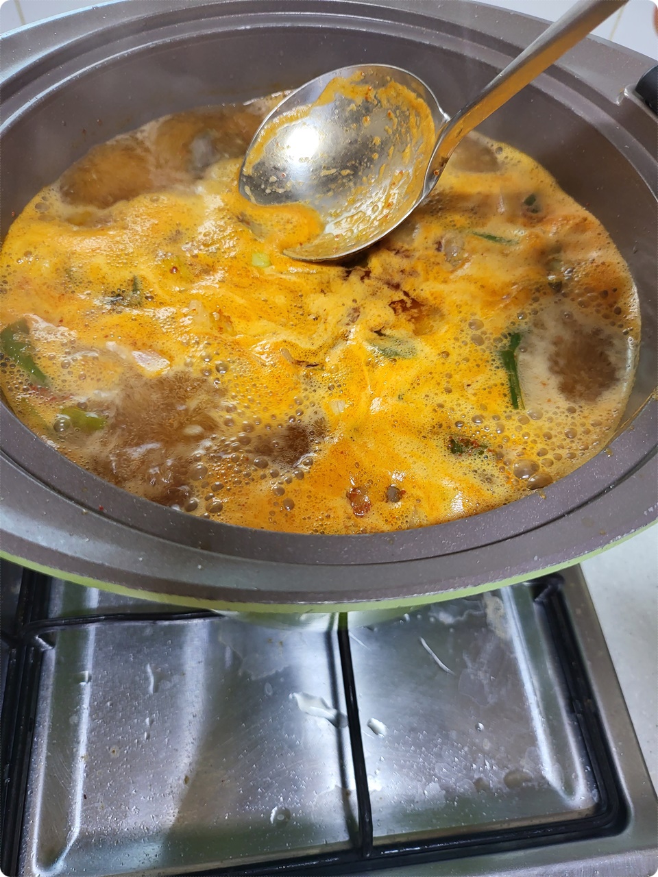 부산물 건져 주기