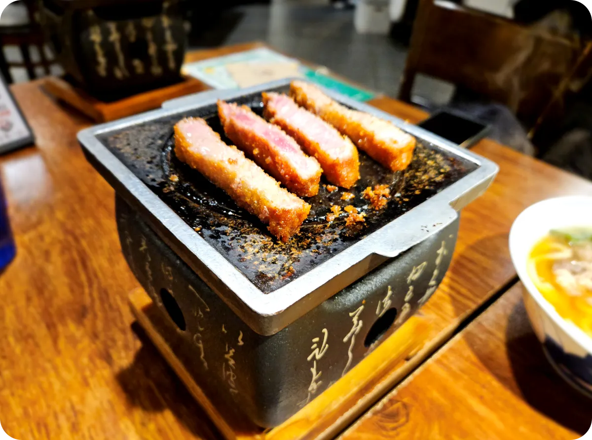 후라토식당-대표메뉴-규카츠