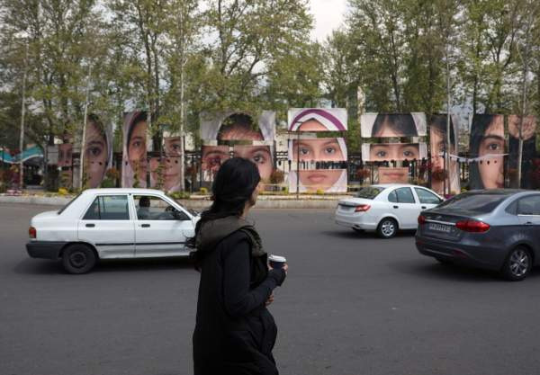 트럼프 휴전 연장 선언에 이란 "인정 불가" 즉각 반발... 2026 중동 긴장 최고조, 해상봉쇄가 변수