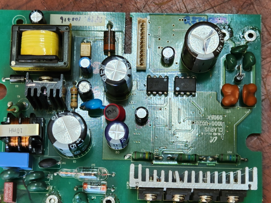 이지콘(EASYCON) 조명 컨트롤러 CRC1000 조명제어 불능 수리 완료