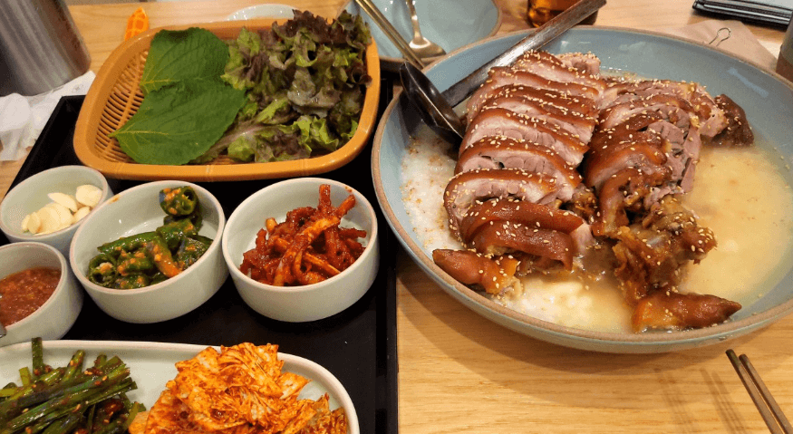 토밥 토요일은 밥이 좋아 누룽지 족발 불족발 영등포 맛집