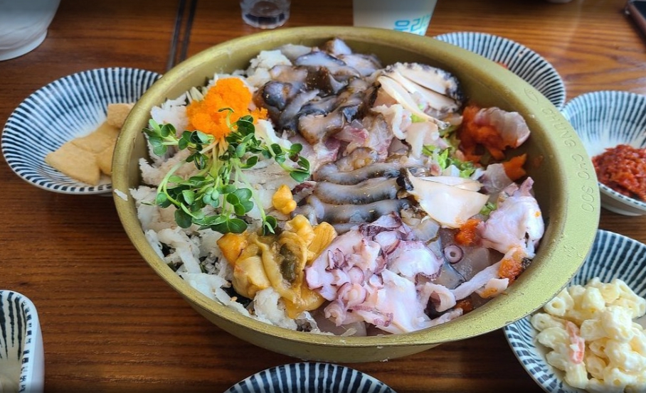 청초수-물회